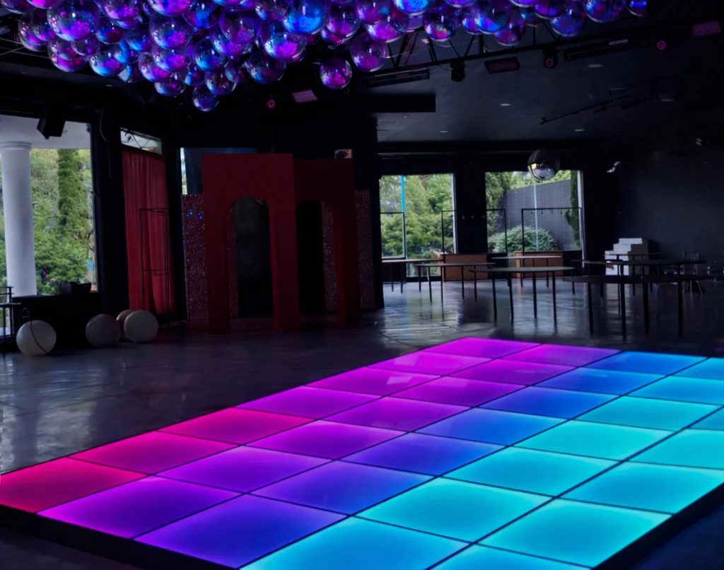 Pista LED en fiesta de 15